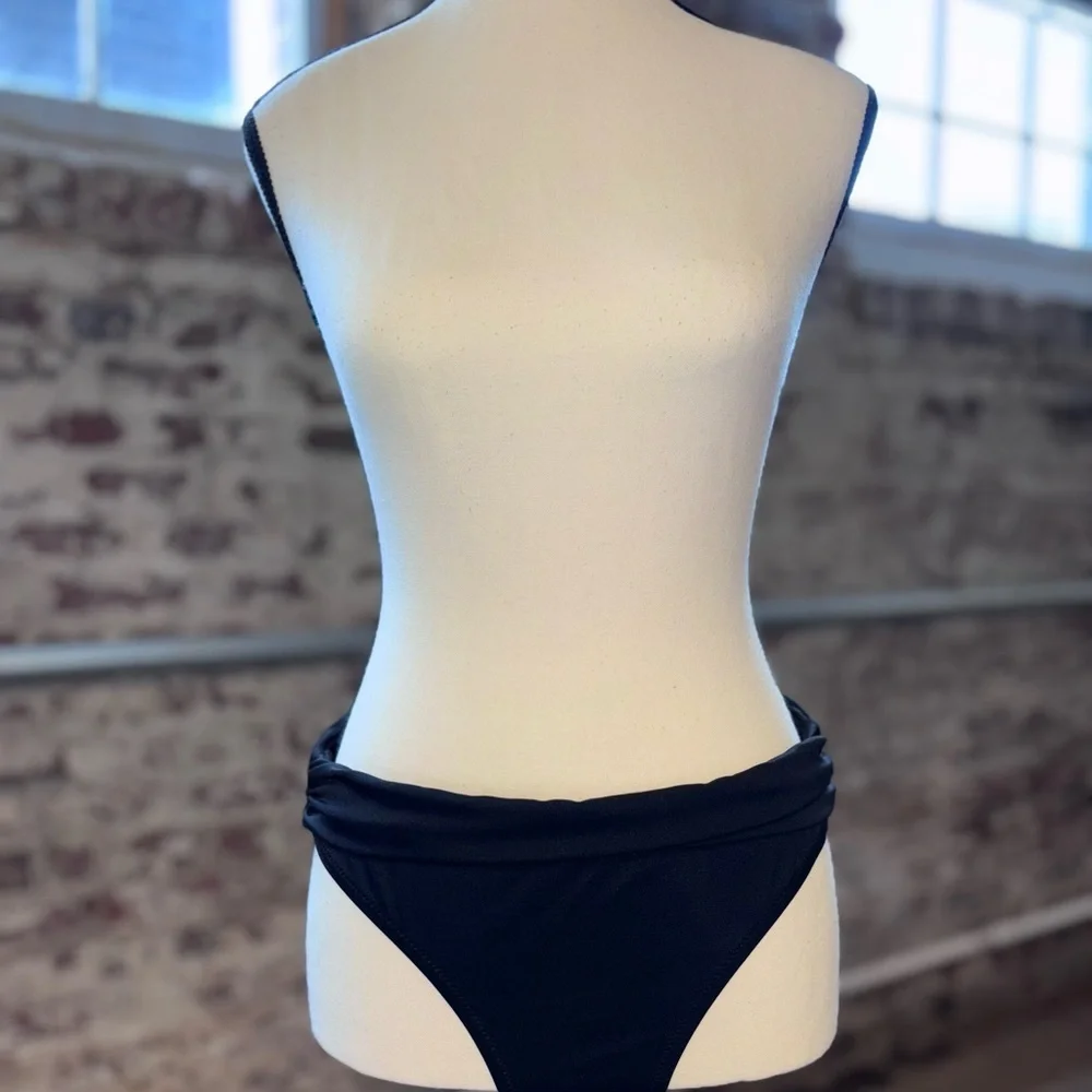 J.Crew Bikini Bottoms Swim Separates Size Small Black Fold Over Waistband